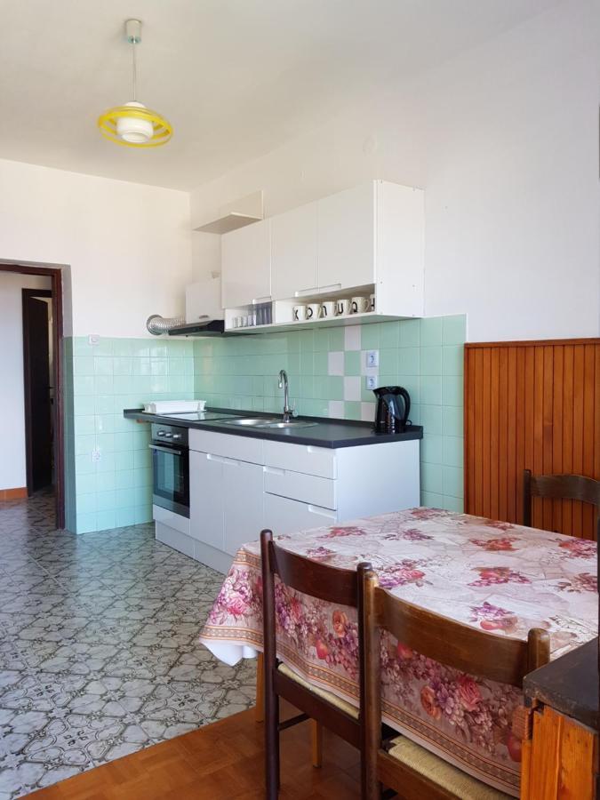 Apartamento 11 Ulica Drage Gervaisa Crikvenica Exterior foto